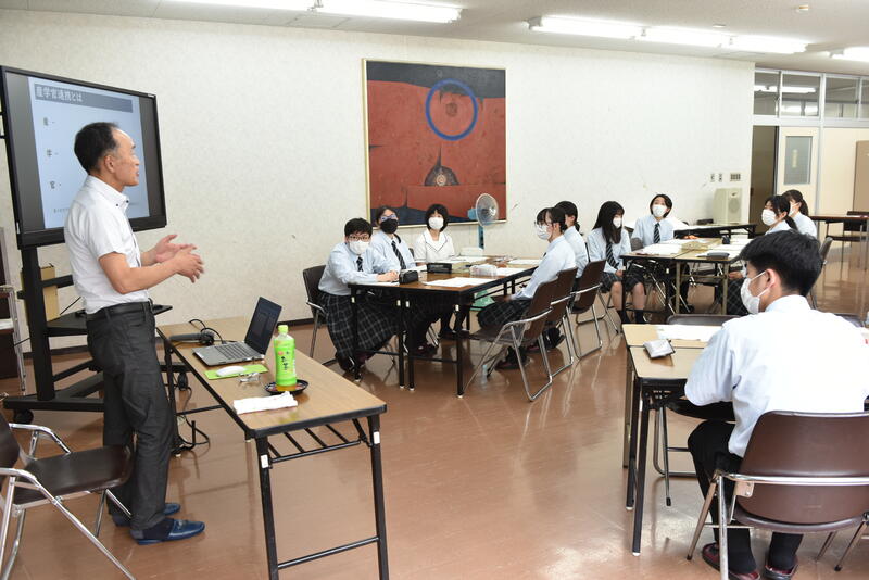大学講義の様子 大学講義の様子