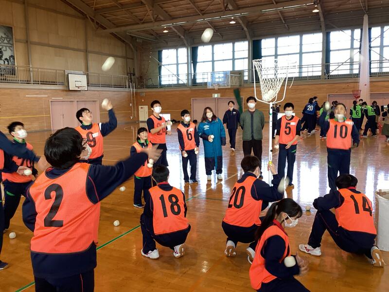 「玉入れの様子」